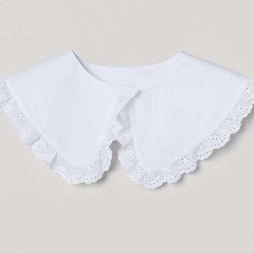 H&M Lace Trimmed Collar, €9.99