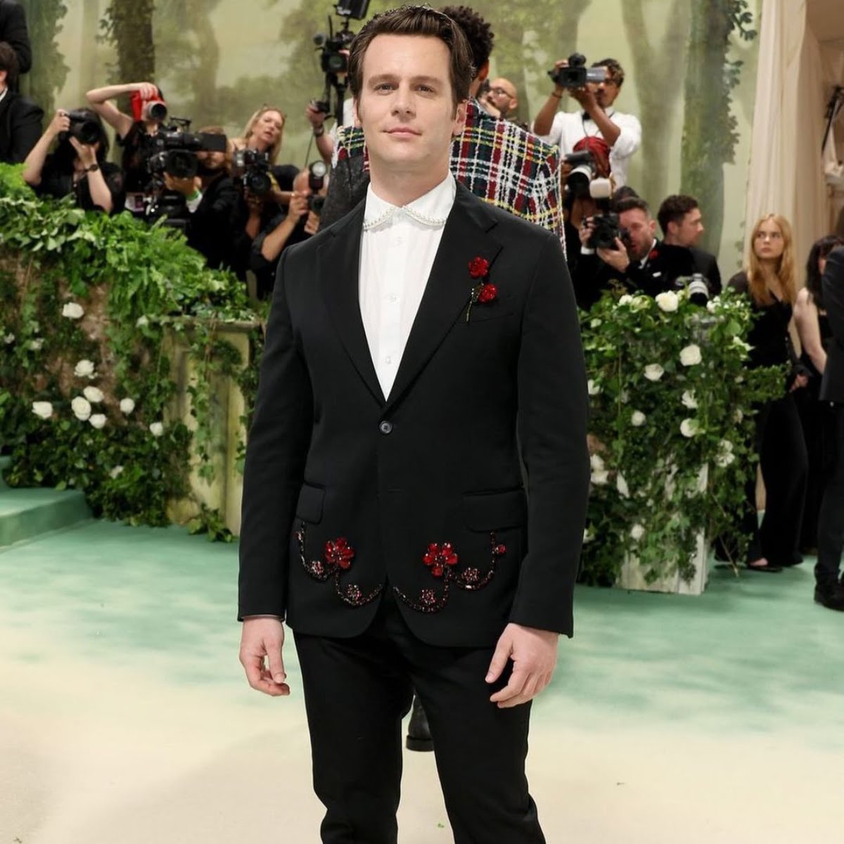 Jonathan Groff in Simone Rocha