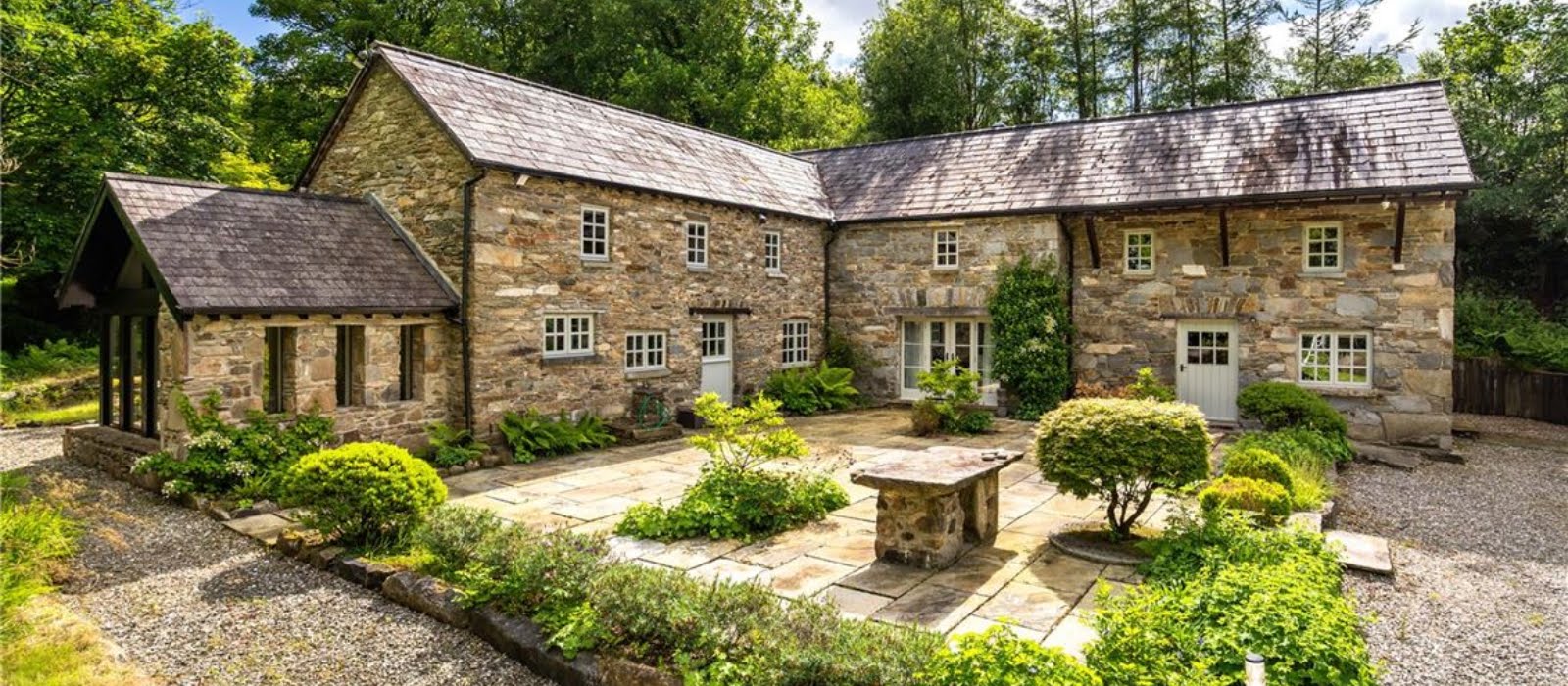Take a tour of this restored Donegal millhouse, on the market for €525,000